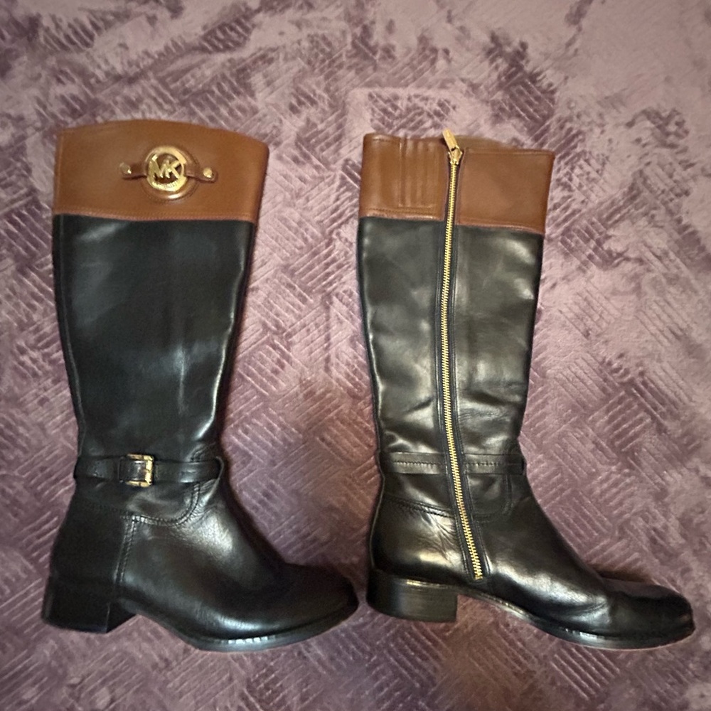 MK women boots